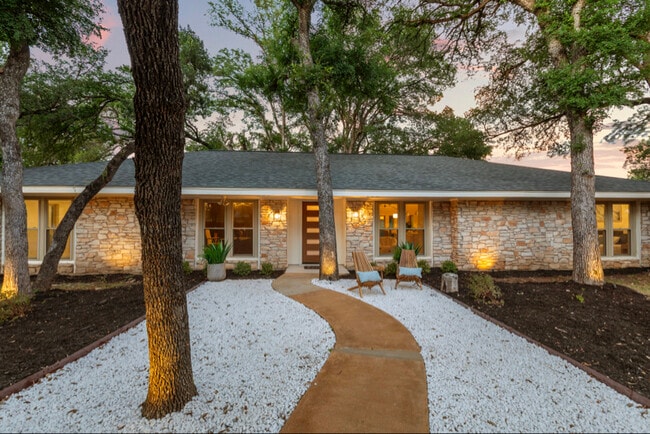 12001 Mossbrook Cove in Austin, TX - Building Photo - Building Photo
