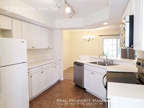 Room in Townhome on Falcon Rest Cir in Raleigh, NC - Building Photo - Building Photo
