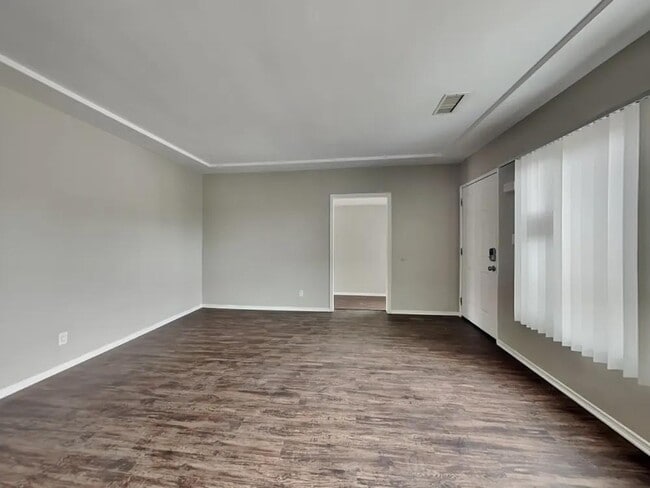 1520 E L St in Los Angeles, CA - Building Photo - Building Photo