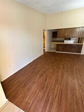 905 NE Rogers Ln in Lawton, OK - Building Photo - Building Photo