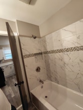 224 Madison Ave, Unit #1 in Perth Amboy, NJ - Foto de edificio - Building Photo