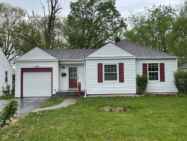 property at 4522 N Longworth Ave