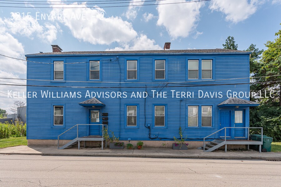 3215 Enyart Ave in Cincinnati, OH - Foto de edificio