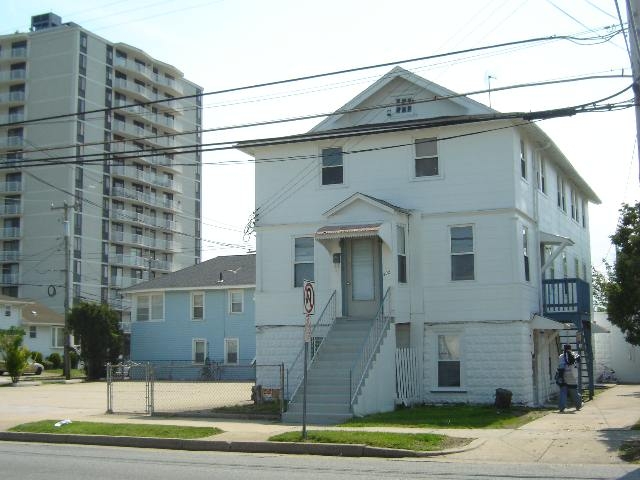 302 N Dorset Ave in Ventnor, NJ - Foto de edificio - Building Photo