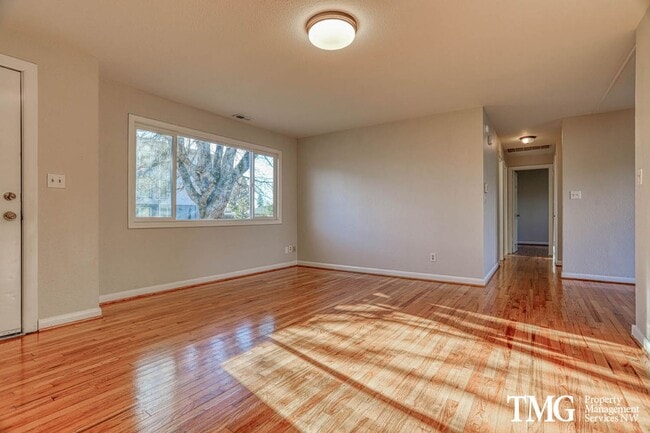 9216 NE 5th St in Vancouver, WA - Building Photo - Building Photo