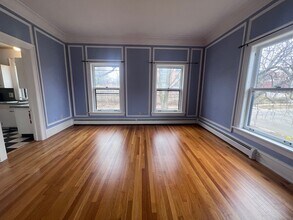 45 College Ave SE in Grand Rapids, MI - Foto de edificio - Building Photo