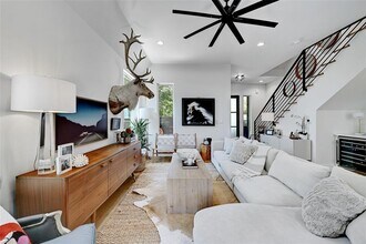 2909 Kuhlman Ave in Austin, TX - Building Photo - Building Photo