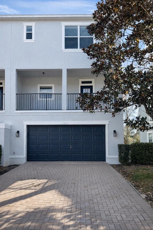 property at 1525 Cloverbay Ln