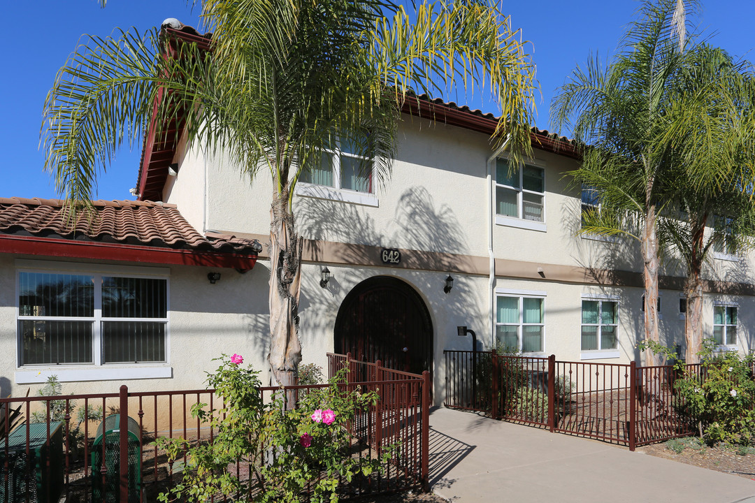 Pacifica Sunrise Apartments/Condominiums in El Cajon, CA - Building Photo