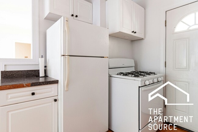 3823 N Greenview Ave in Chicago, IL - Building Photo - Building Photo