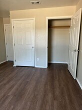 142 Voss Pkwy in Cedar Creek, TX - Building Photo - Building Photo