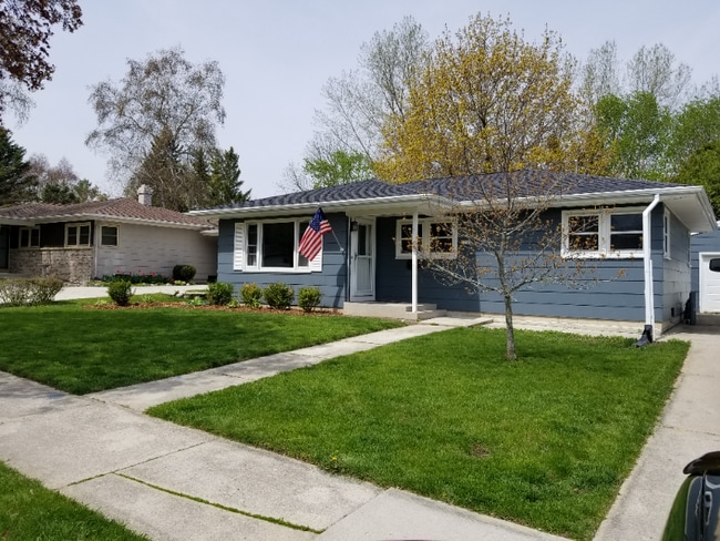 property at 3232 N 28th St
