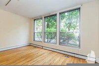 1425 N Dearborn St, Unit A2 in Chicago, IL - Building Photo - Building Photo