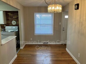 595 Derhake Rd in Florissant, MO - Building Photo - Building Photo