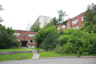 22 Chapleau Ave in Ottawa, ON - Building Photo - Building Photo