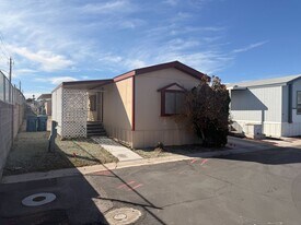 3601 E Wyoming Ave in Las Vegas, NV - Building Photo
