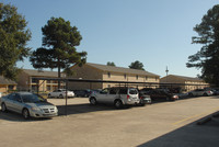 Odom Place in Beaumont, TX - Building Photo - Building Photo