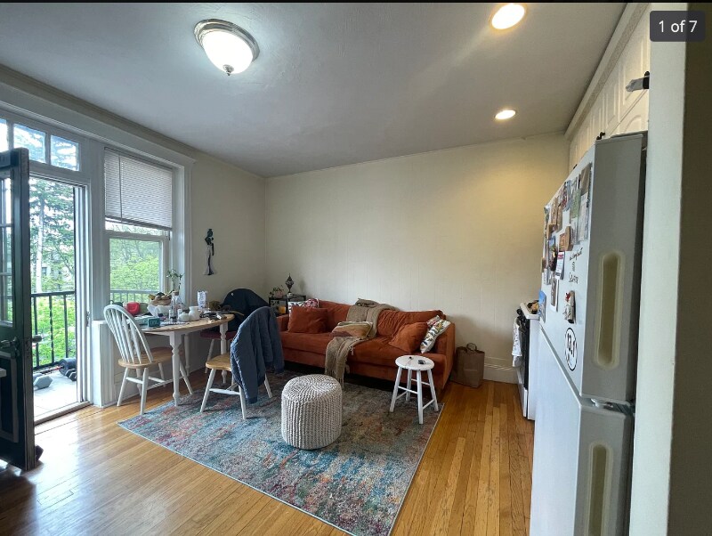 15 Lothian Rd in Boston, MA - Building Photo