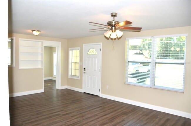 1108 Flamingo Dr in Leesburg, FL - Building Photo - Building Photo