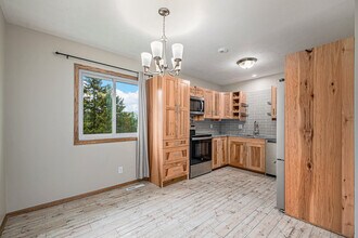 14 Pinehurst Cir in Glenwood, IA - Foto de edificio - Building Photo