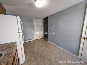 15 Elm St in Bangor, ME - Building Photo - Building Photo