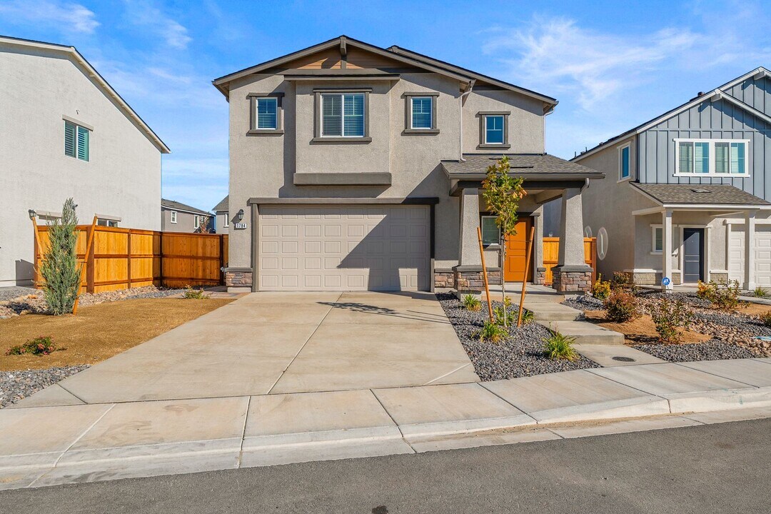 1784 Biotite Wy in Sparks, NV - Building Photo