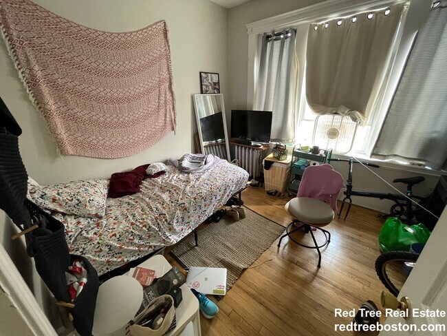 39 Hemenway St, Unit 22 in Boston, MA - Building Photo - Building Photo