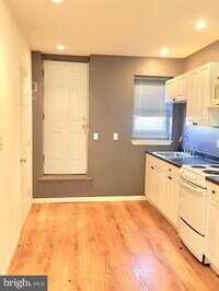 1839 Poplar St, Unit 1 photo'