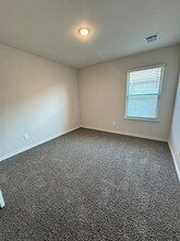 3901 Lyndhurst Ave in Little Elm, TX - Building Photo - Building Photo