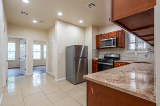 467 Hawthorne Ave in Newark, NJ - Building Photo - Building Photo