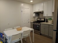 254 Abbot Ave, Unit Apt in Daly City, CA - Building Photo - Building Photo