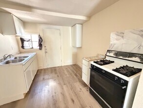 2503 Arbor Pl in San Antonio, TX - Building Photo - Building Photo