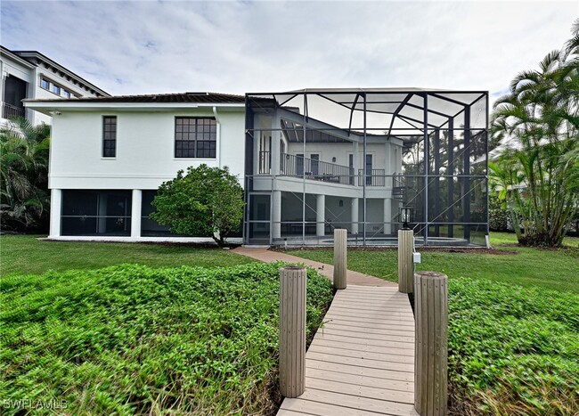 property at 201 San Mateo Dr