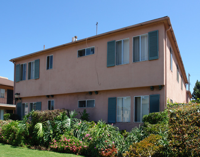 3838 Sepulveda Blvd in Culver City, CA - Building Photo - Building Photo