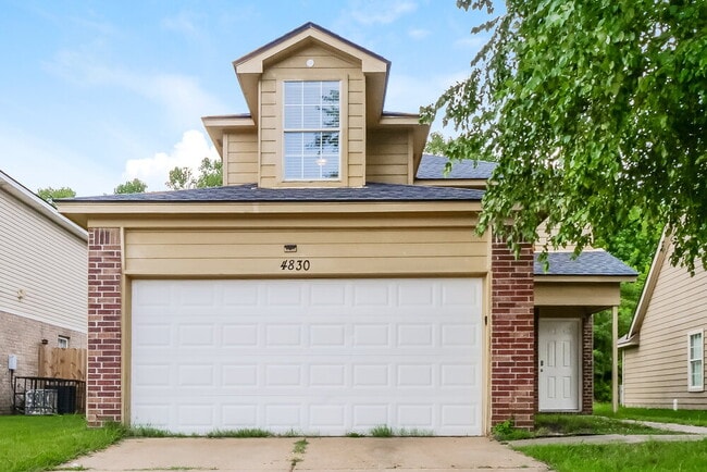 property at 4830 Mistic Lake Dr