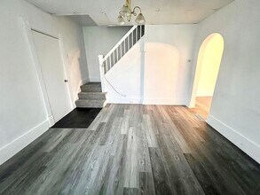 40-42-42 Seminole Ave in Washington, PA - Building Photo - Building Photo