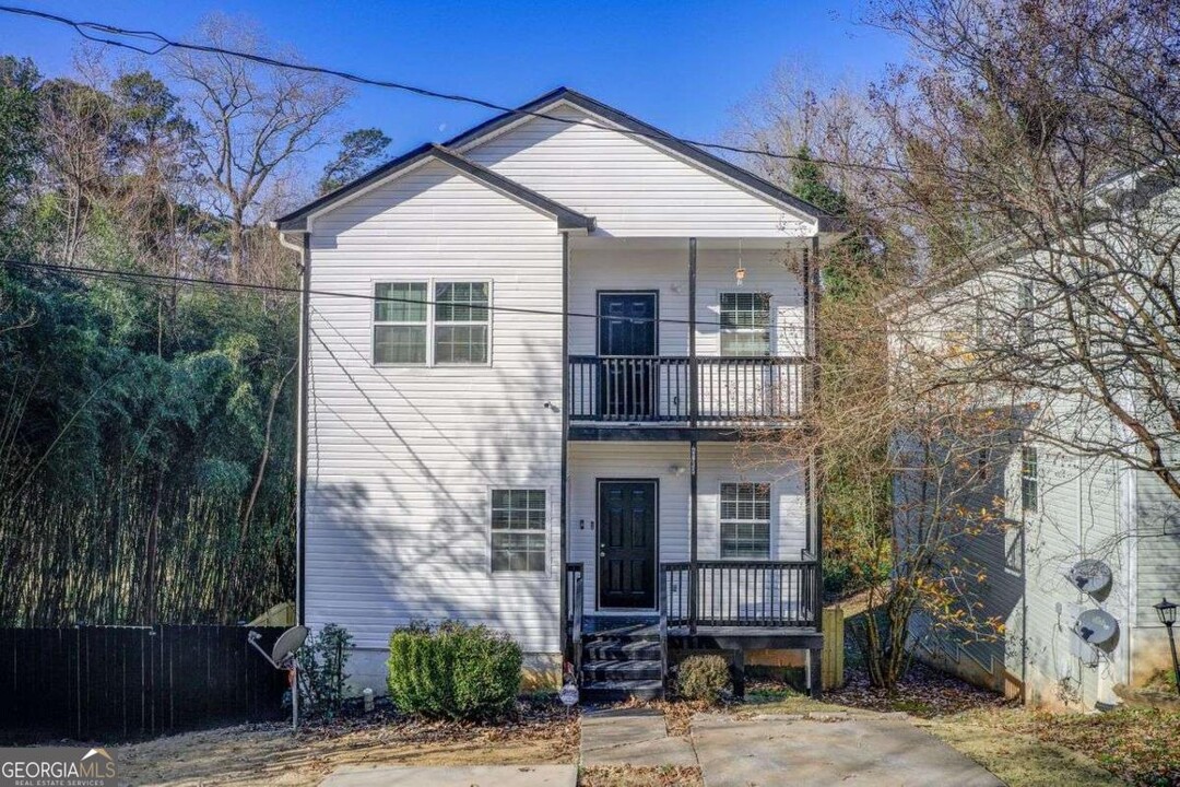 2835 3rd Ave SW in Atlanta, GA - Building Photo