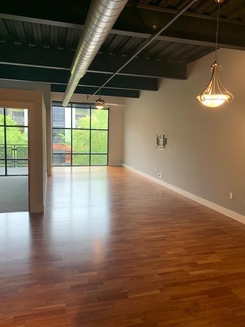 350 E Short St-Unit -226 in Lexington, KY - Foto de edificio - Building Photo