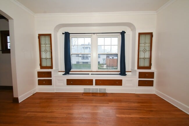 property at 18911 Locherie Ave