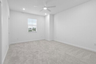 6843 Cobia Cir in Boynton Beach, FL - Foto de edificio - Building Photo