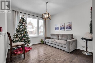 154 Aubrais Cres in Ottawa, ON - Building Photo - Building Photo