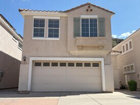 137 W Mountain Sage Dr in Phoenix, AZ - Building Photo