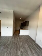 360 NW 24th St, Unit S1 in Miami, FL - Building Photo - Building Photo