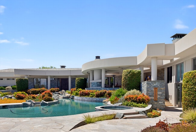 17534 Los Morros in Rancho Santa Fe, CA - Building Photo - Building Photo