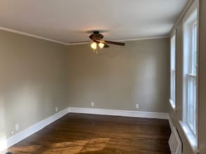 310 W Scott St in Milwaukee, WI - Foto de edificio - Building Photo