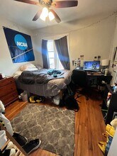 731 Parker St, Unit 3 in Boston, MA - Foto de edificio - Building Photo