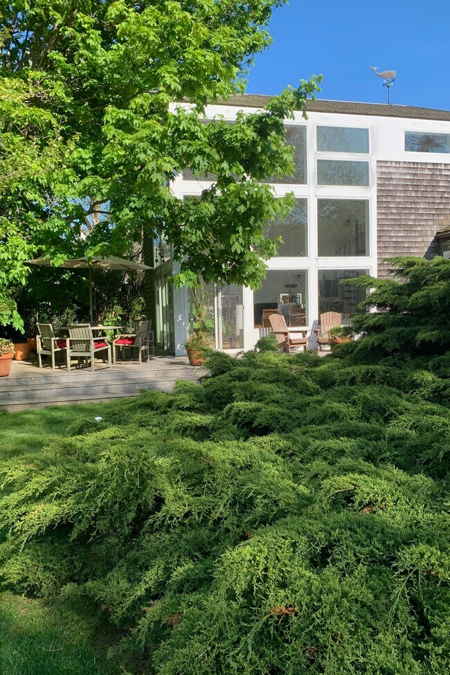 property at 78 Bridge Ln