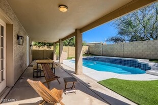 15089 N 93rd Way in Scottsdale, AZ - Building Photo