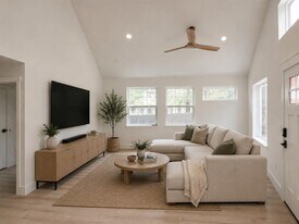 908 E 13th St in Austin, TX - Building Photo