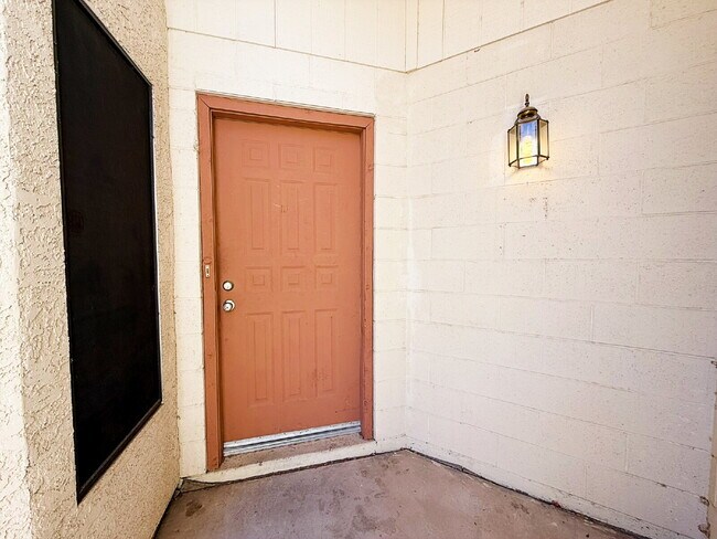 10745 W Ruth Ave in Peoria, AZ - Building Photo - Building Photo